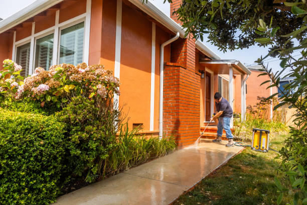 Best Commercial Building Pressure Washing  in Utica, NY