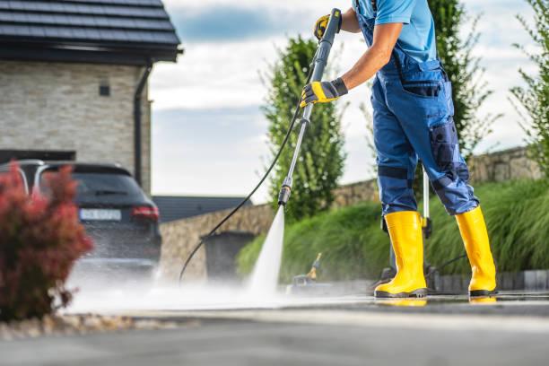Best Pressure Washing Estimates  in Utica, NY